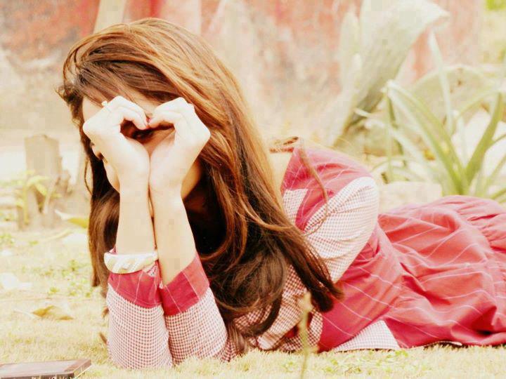 cute, girl, heart, with, hands
