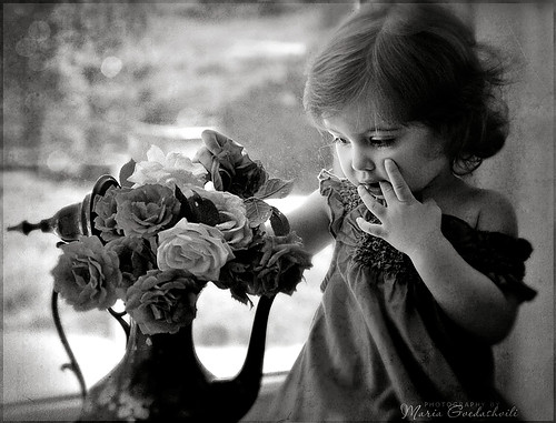 cute, kid, with, flower